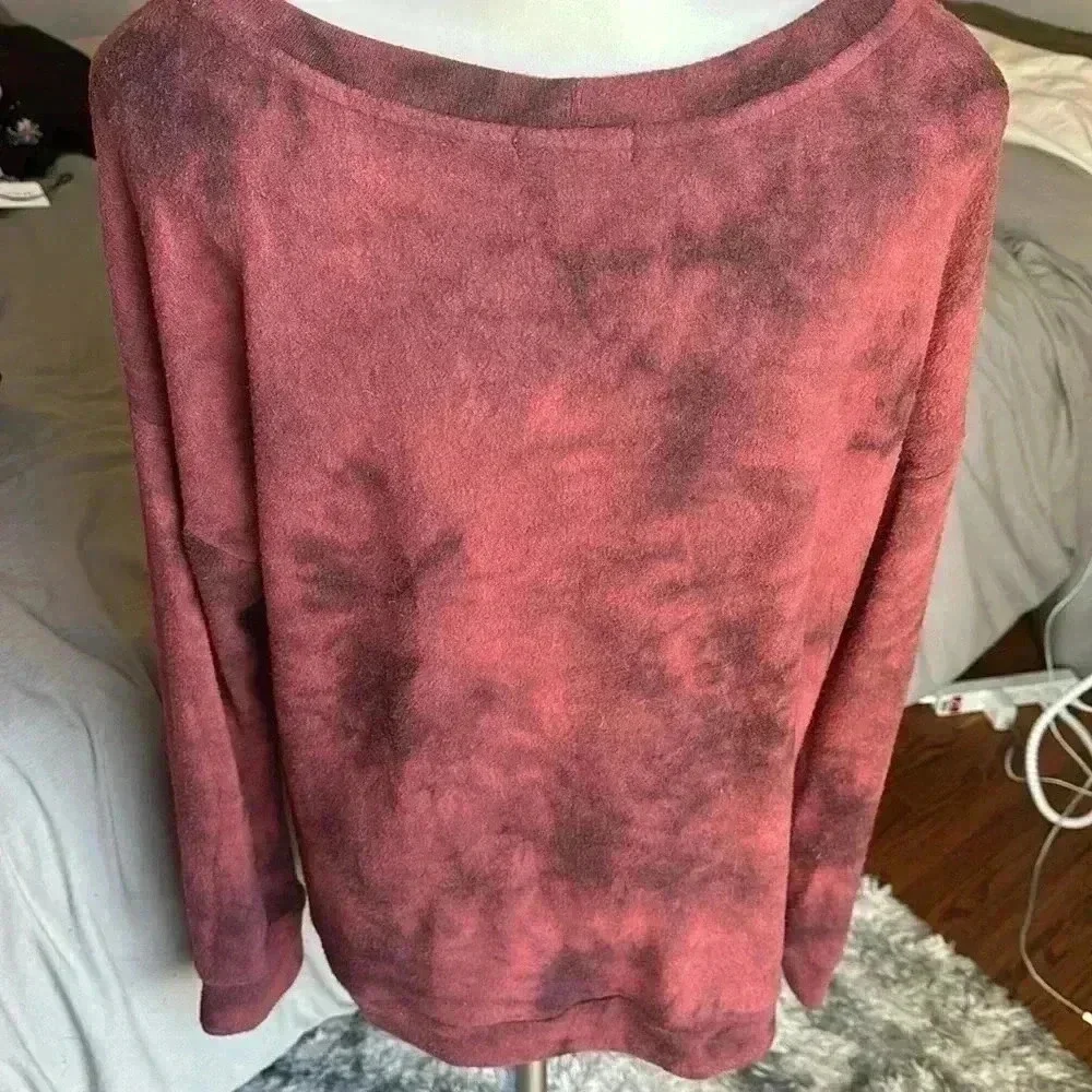 Size M Dalia Brushed knit sweater from Nine Britton